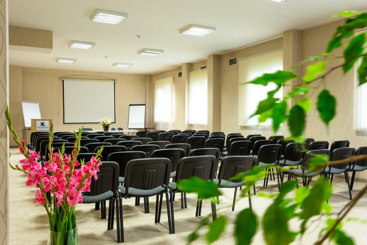 City Avenue Hotel By Hmg-Free Parking-Free Wi-Fi Sofia Exterior photo
